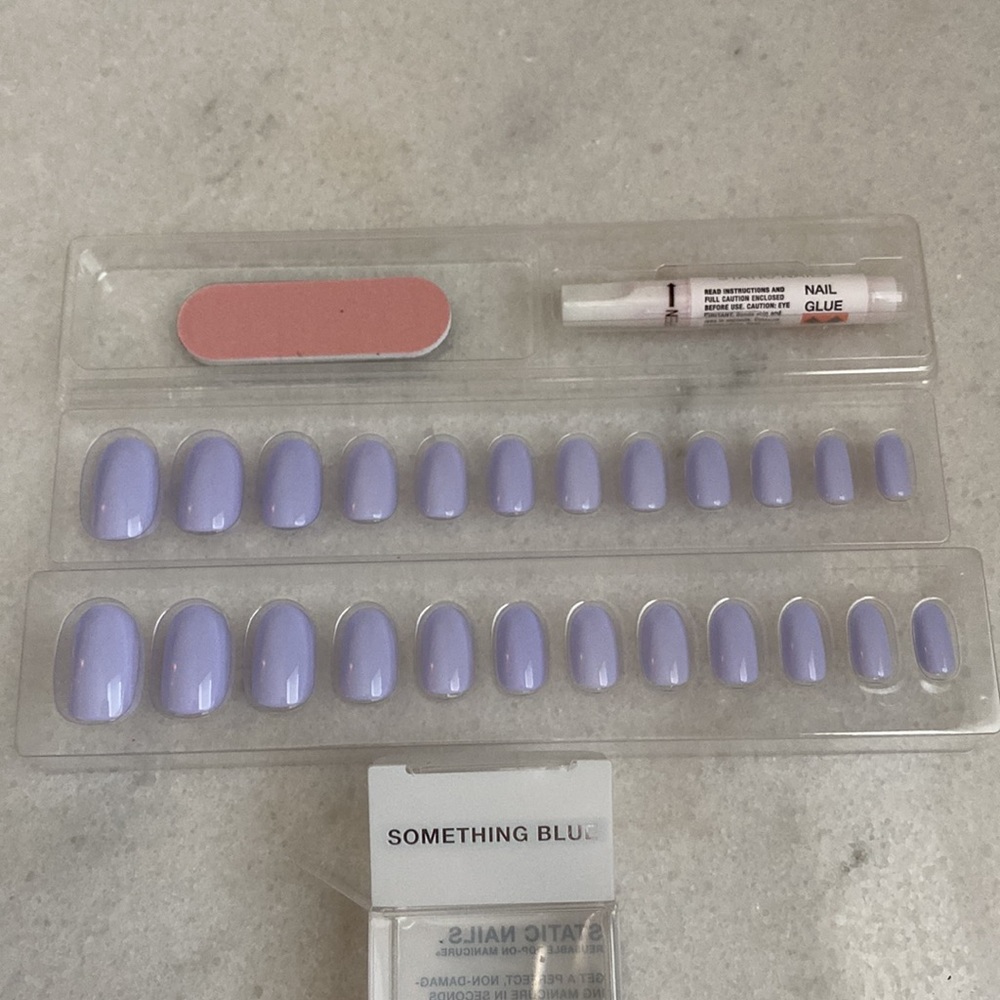 NEW Static Nails Press On Nails — Something Blue Round